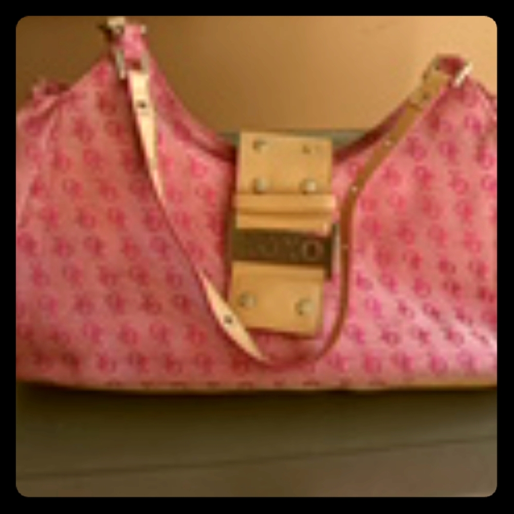 Xoxo purse